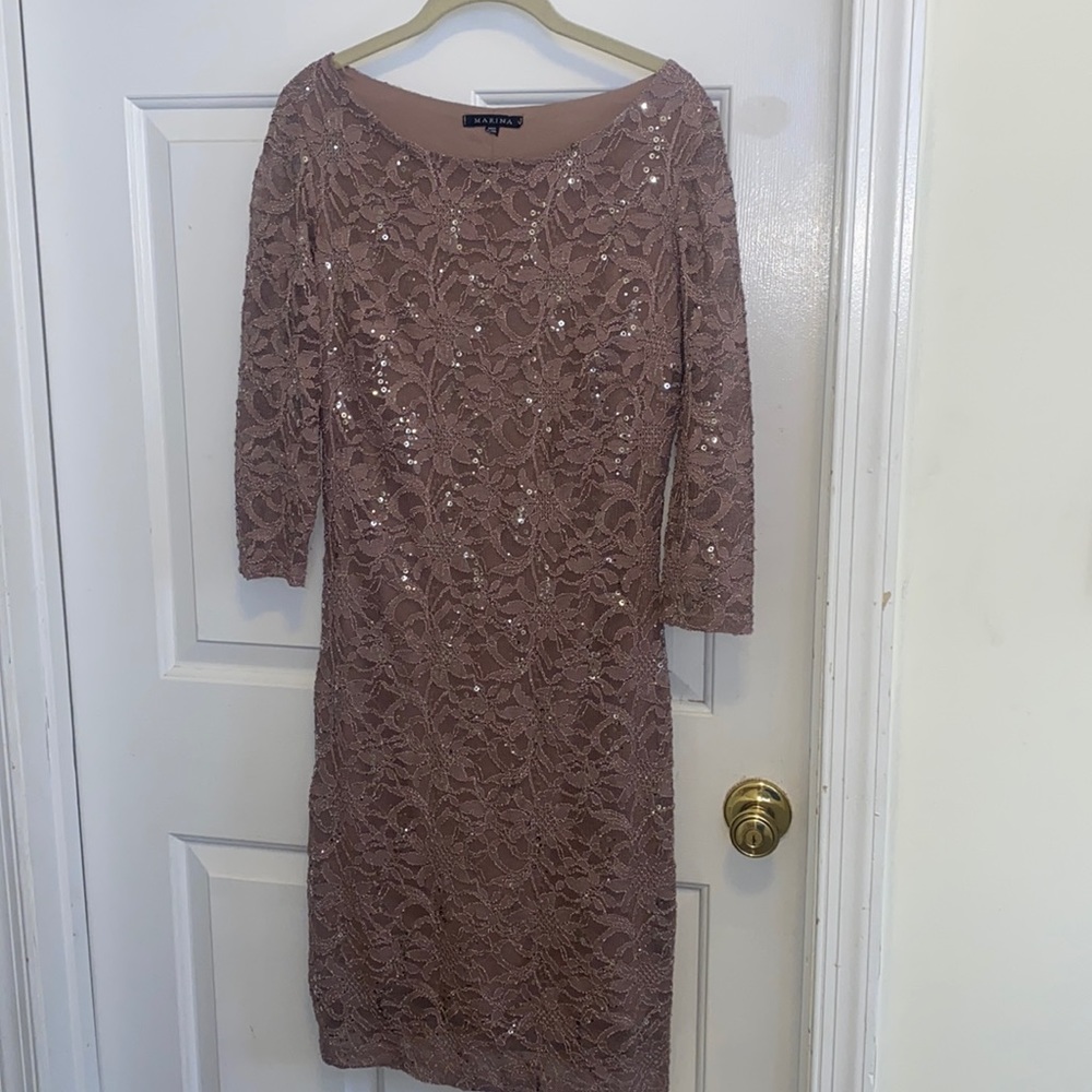 Sequins dress perfect for night out 95% polyester and 5% spandex.